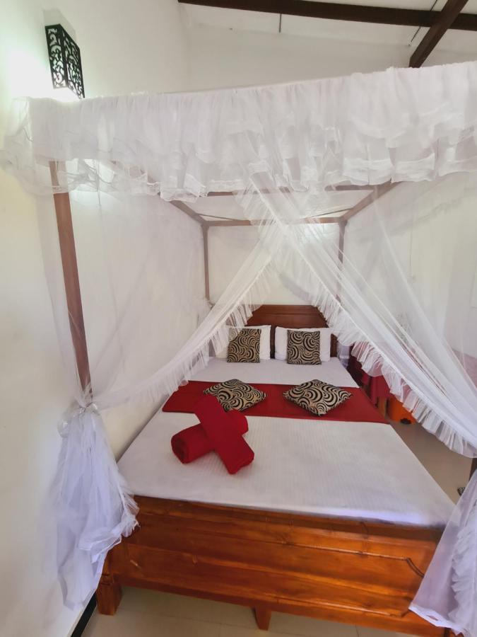 Peacock Villa Resort Udawalawe Eksteriør billede