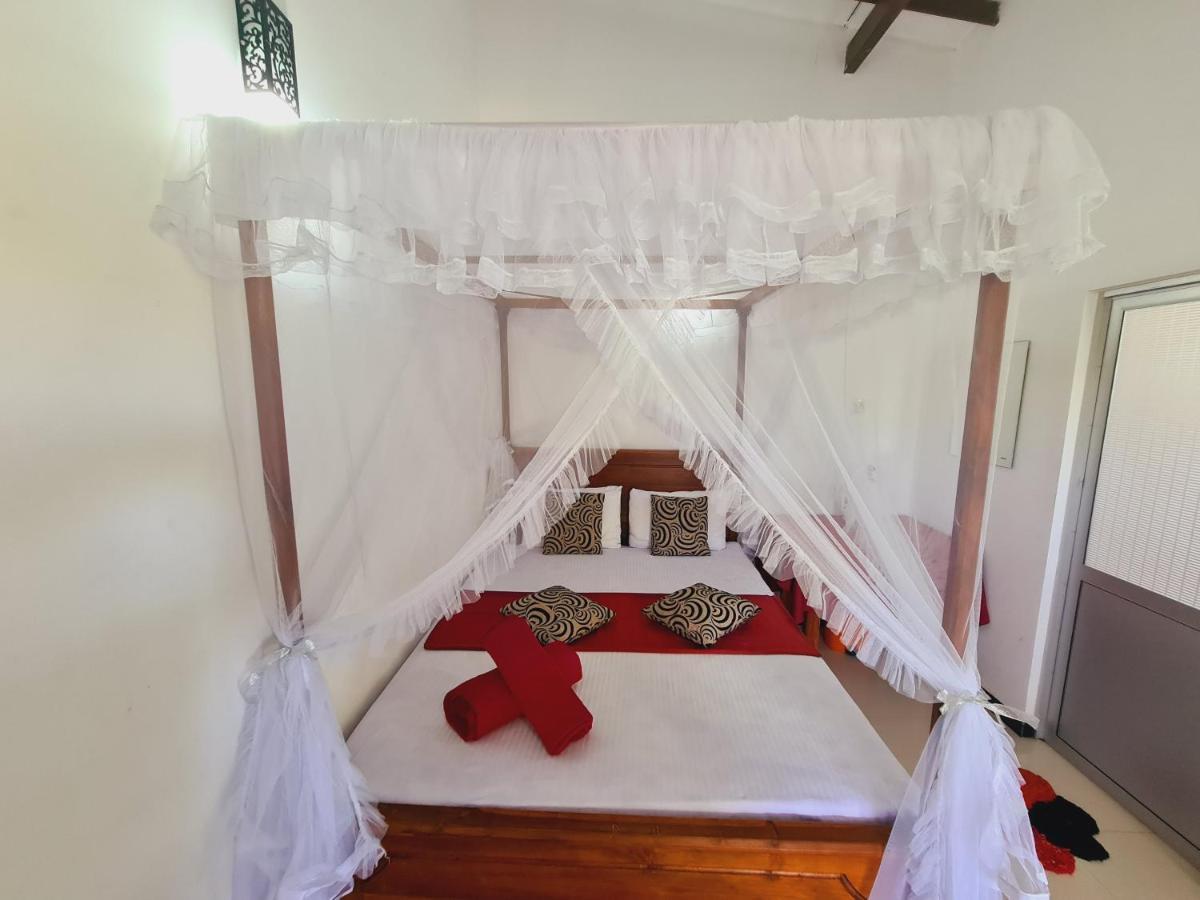 Peacock Villa Resort Udawalawe Eksteriør billede