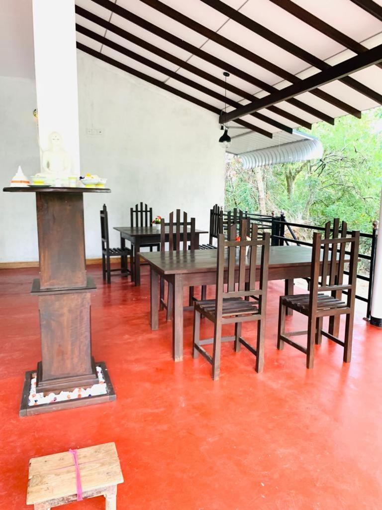 Peacock Villa Resort Udawalawe Eksteriør billede