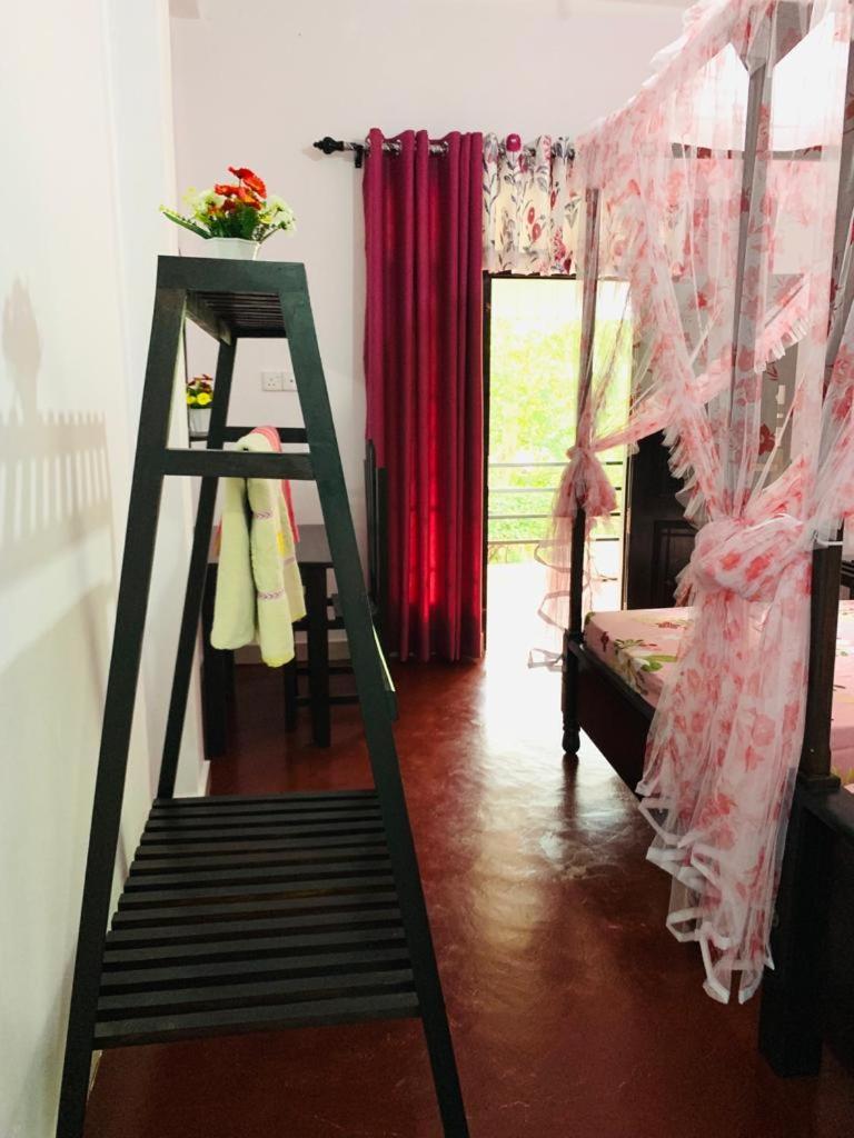 Peacock Villa Resort Udawalawe Eksteriør billede
