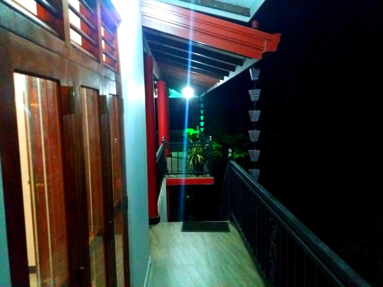 Peacock Villa Resort Udawalawe Eksteriør billede